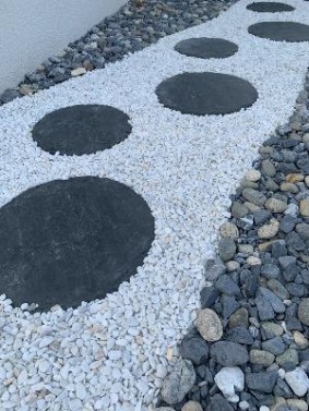 Pas japonais rond Ø 50 en ardoise naturelle noire -Ep. 2cm (unité)