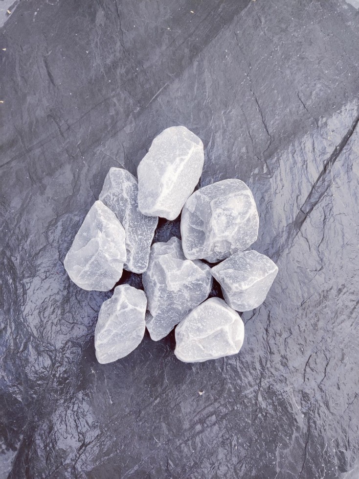 Concassé Marbre Bleu-gris 20/50 - Sac (25 Kg)